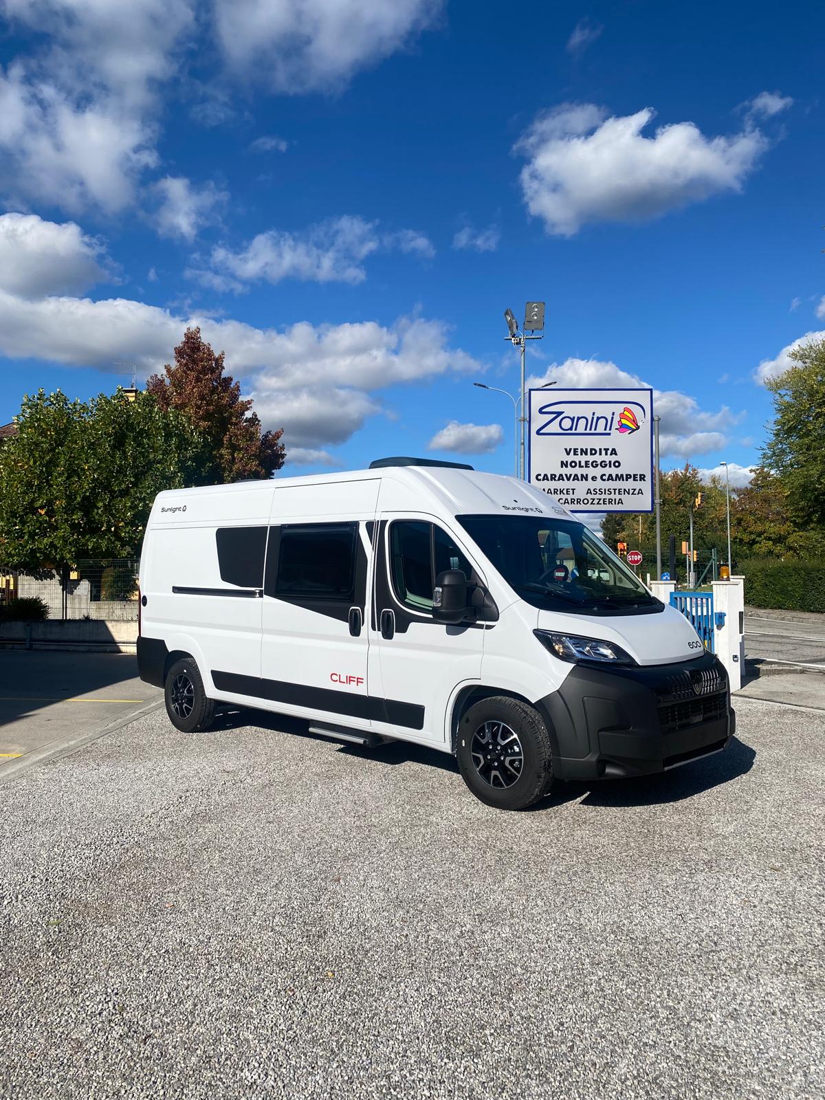 camper, Furgonato SUNLIGHT